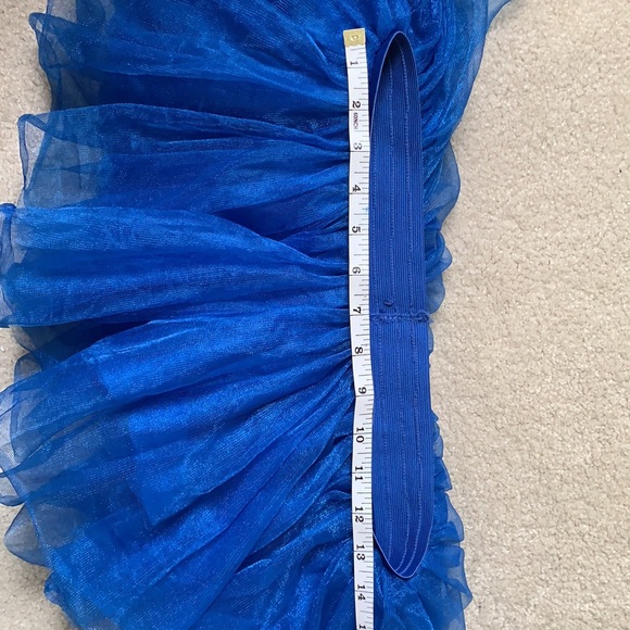Tutu - Picture 2 of 3